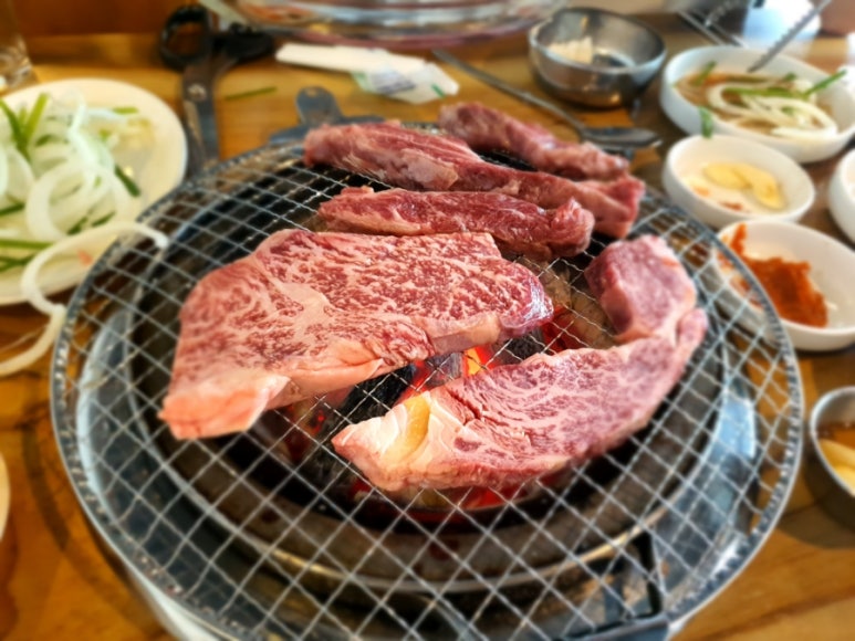 봉우리한우정육식당 이미지
