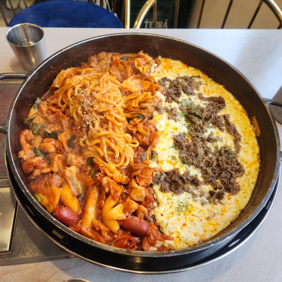 빤닭빤닭 이미지