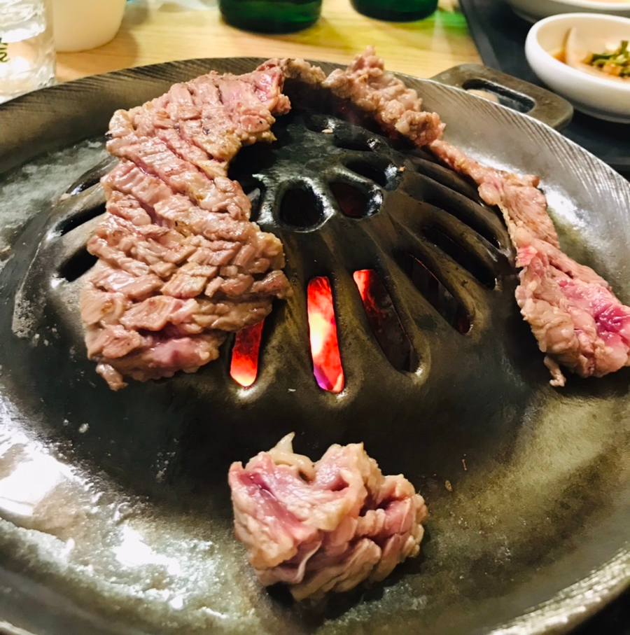 암소숯불갈비 이미지