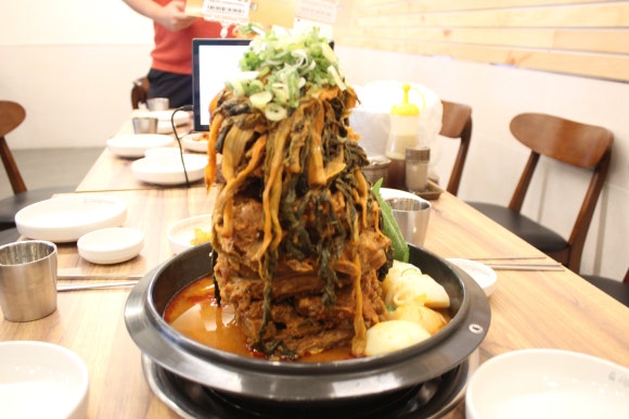 청년감자탕 이미지