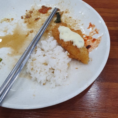 잔디한식뷔페 이미지