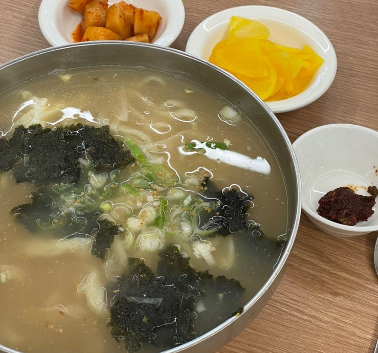 맥가이버손칼국수 이미지