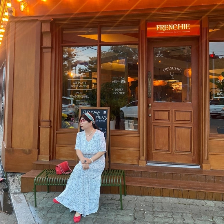 프랜치(Frenchie) 이미지