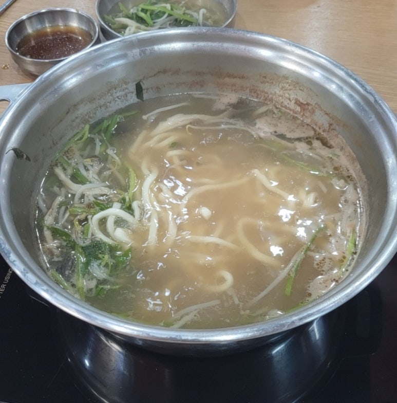 토담칼국수 이미지