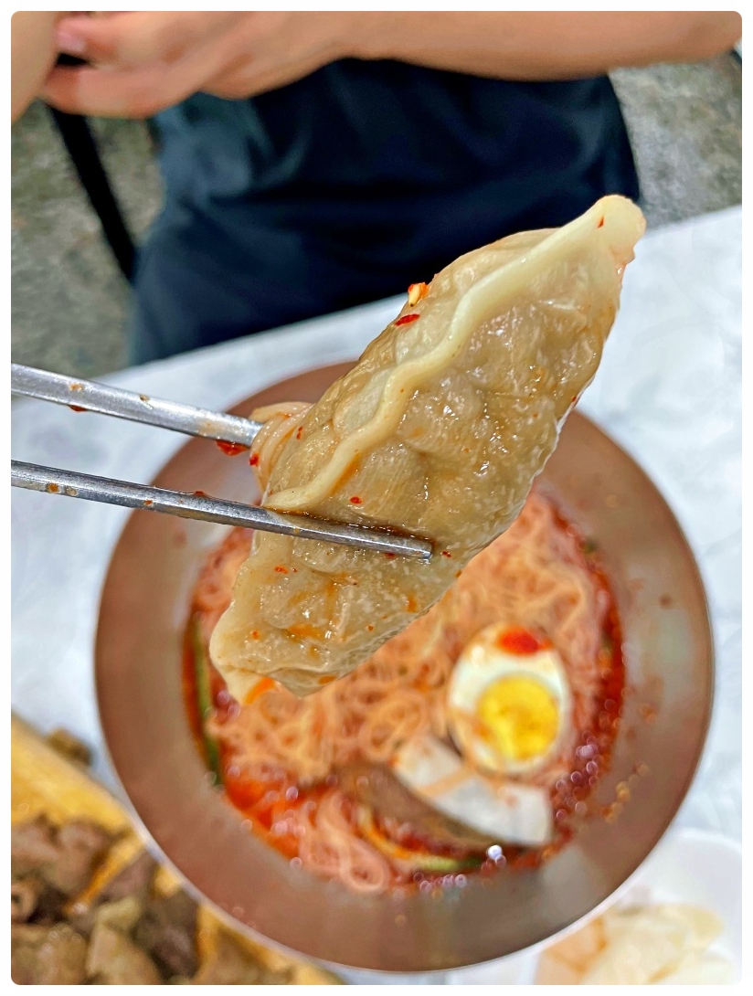 사계절밀면 이미지