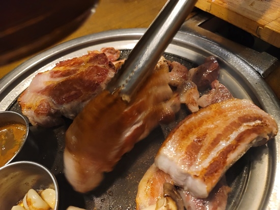 강변삼겹살 이미지