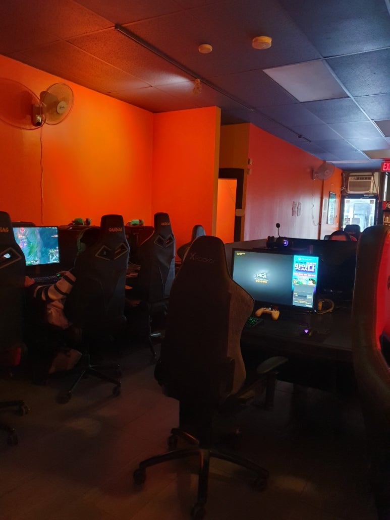 86PC방 이미지