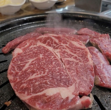 명품한우암소정육점 이미지