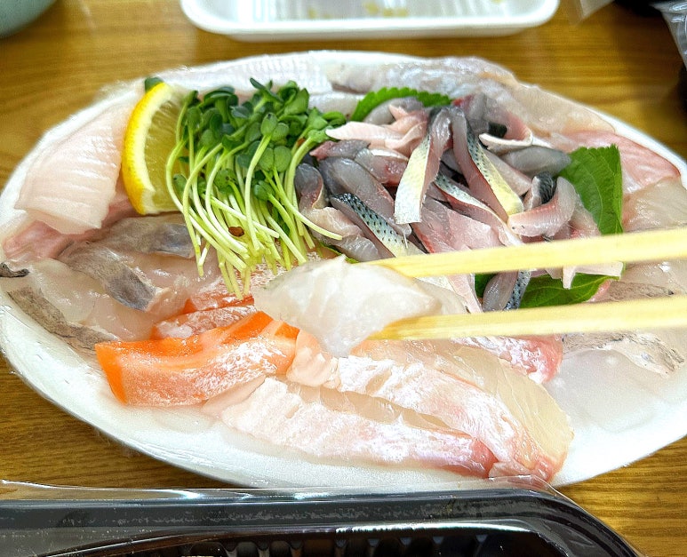 회뜨는돼지 이미지