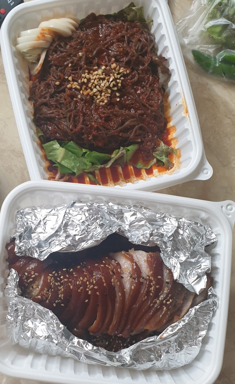서리족발 이미지