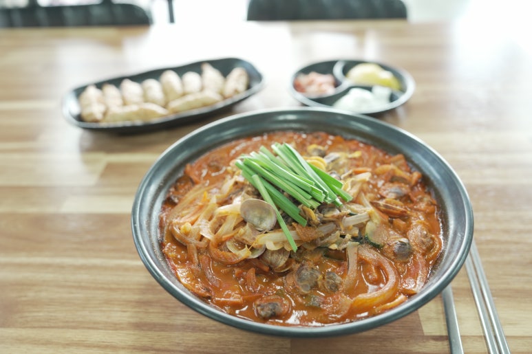 찐짬뽕 이미지