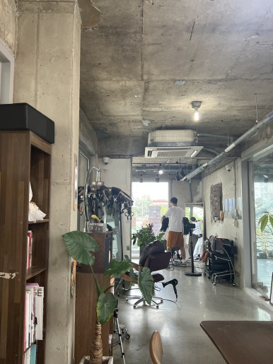 우제 헤어 이미지