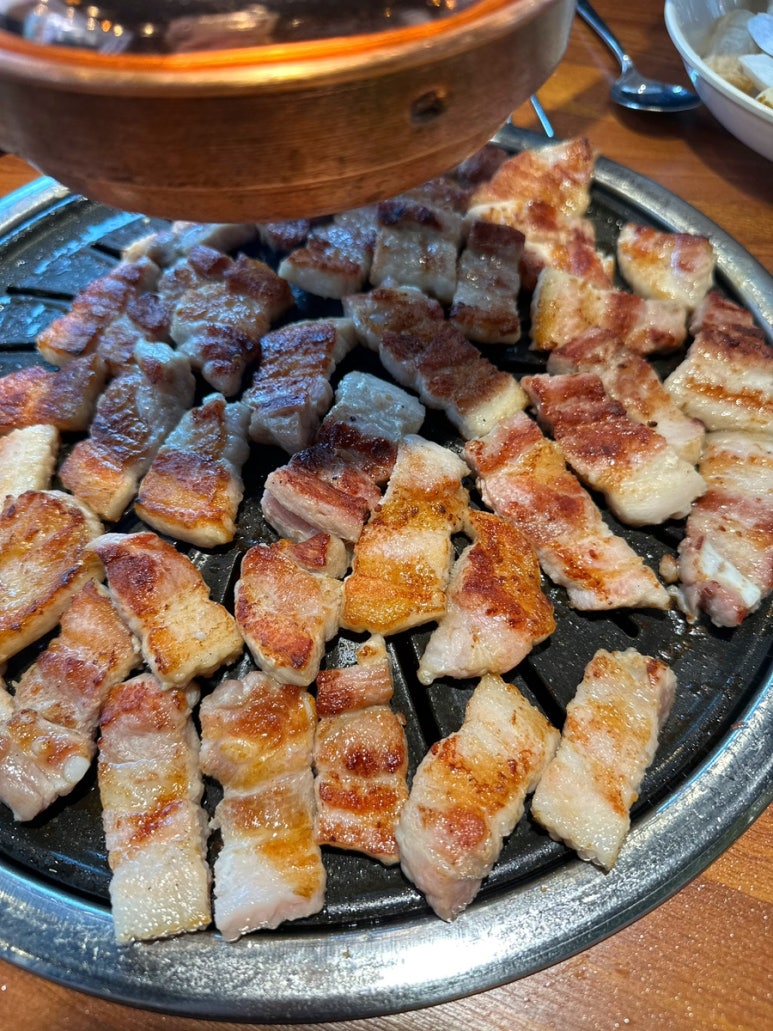 고기싸롱 이미지