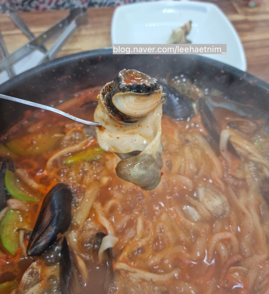 석이네해물칼국수 이미지