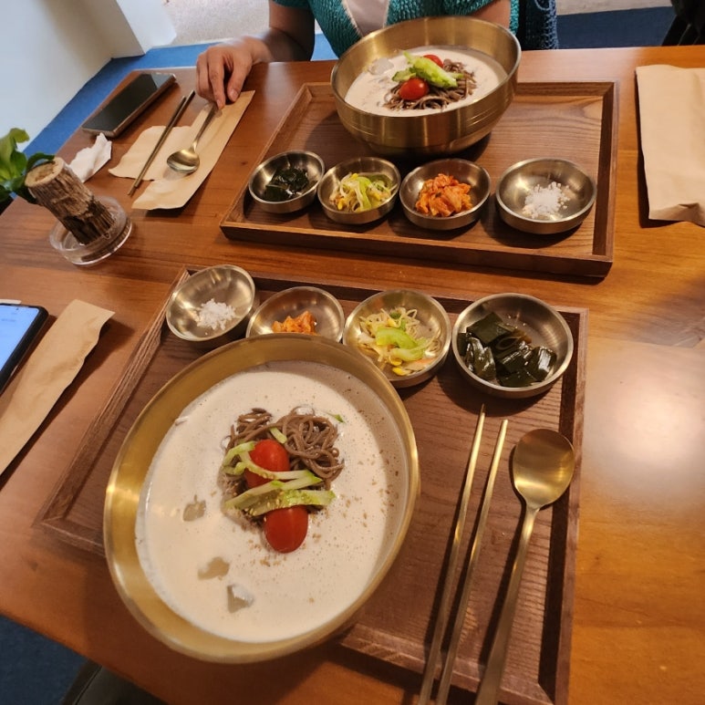 ９TO５ 이미지