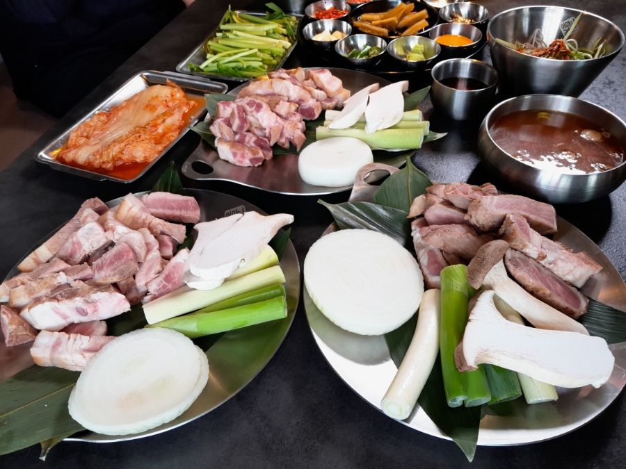 고기뭉치 이미지