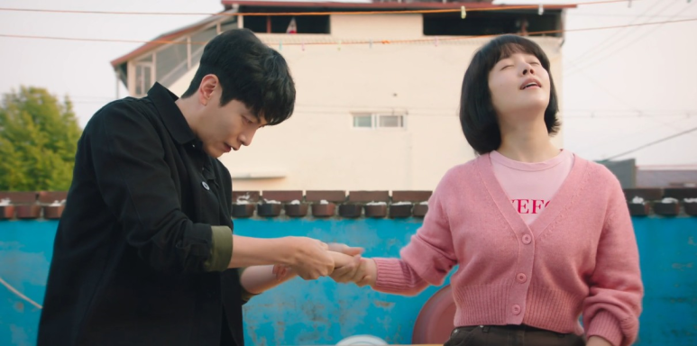 이올로 이미지