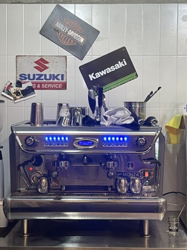 카페비알엘 이미지