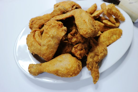 체스터후라이드치킨 이미지