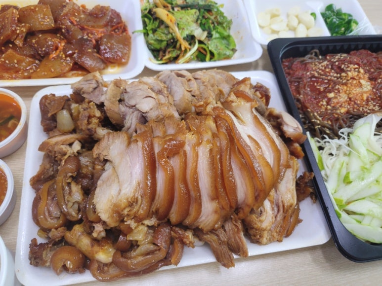은혜족발 이미지