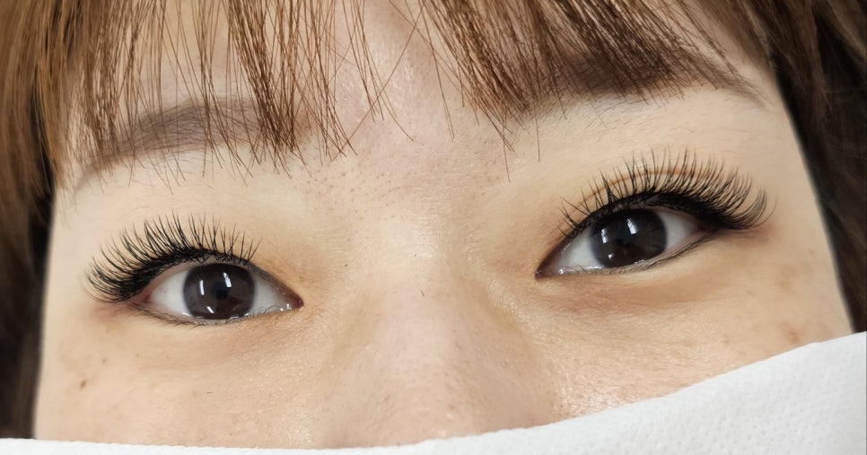 린 아이래쉬 이미지