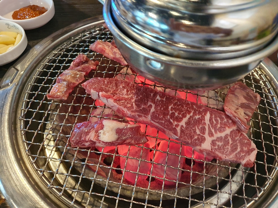 공릉숯불생고기 이미지