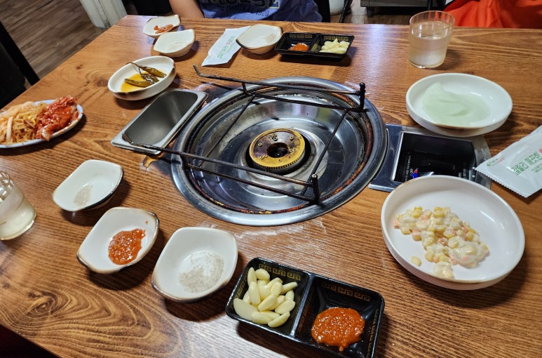 상규네돌판삼겹살 이미지