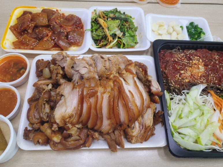 은혜족발 이미지