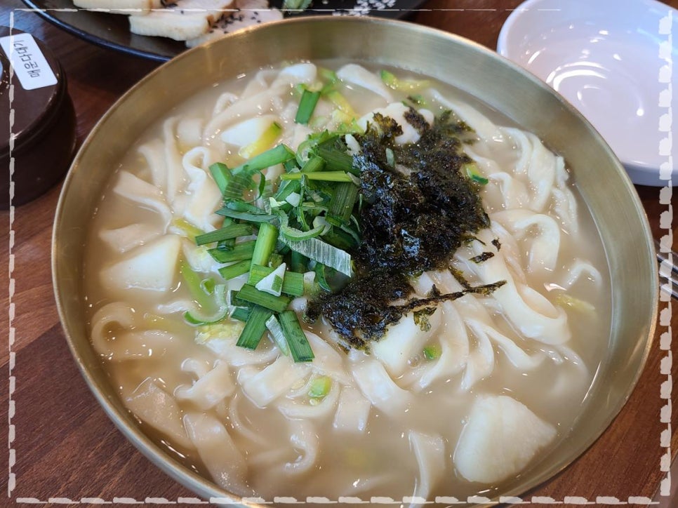 장인칼국수 이미지