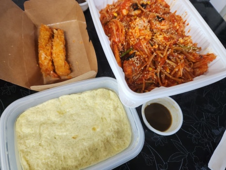 입큰아구찜엔알곤이찜 이미지