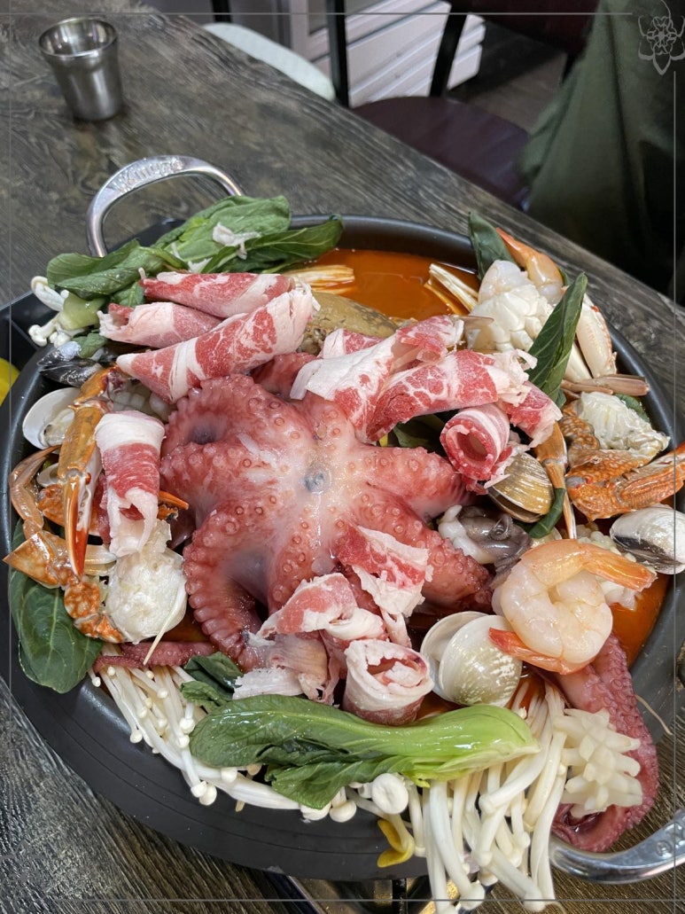 현짬뽕 이미지