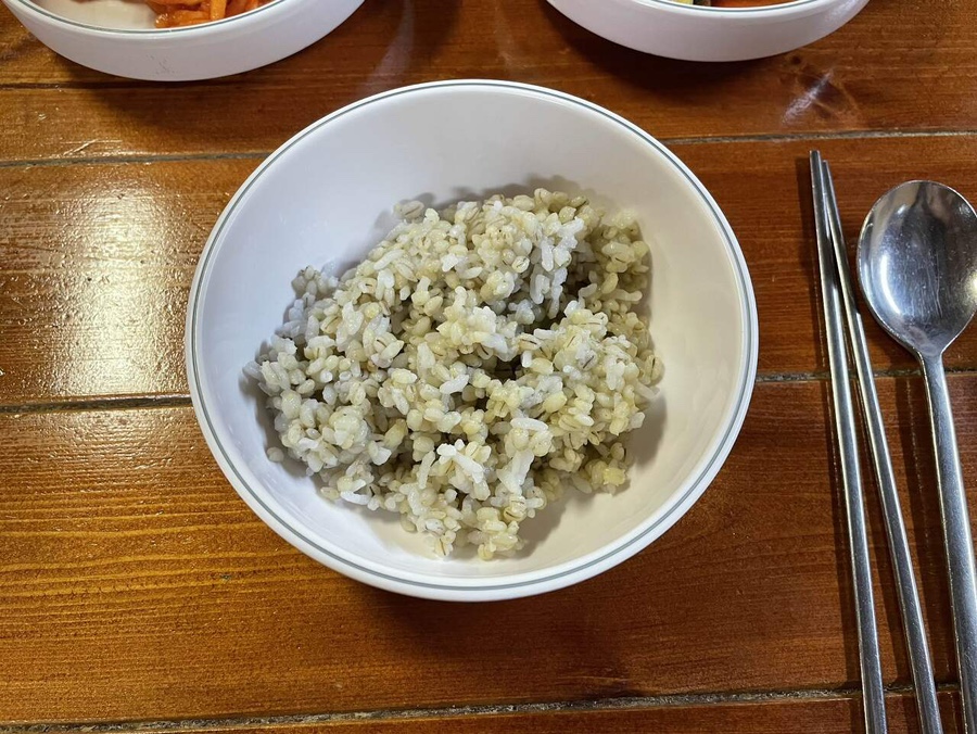 손칼국수와보리밥 이미지