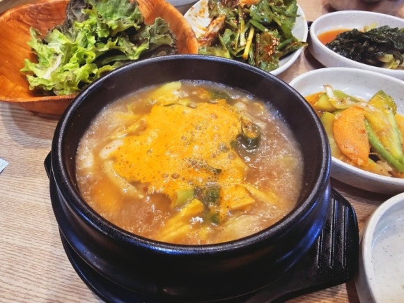 군자보쌈찌개 이미지