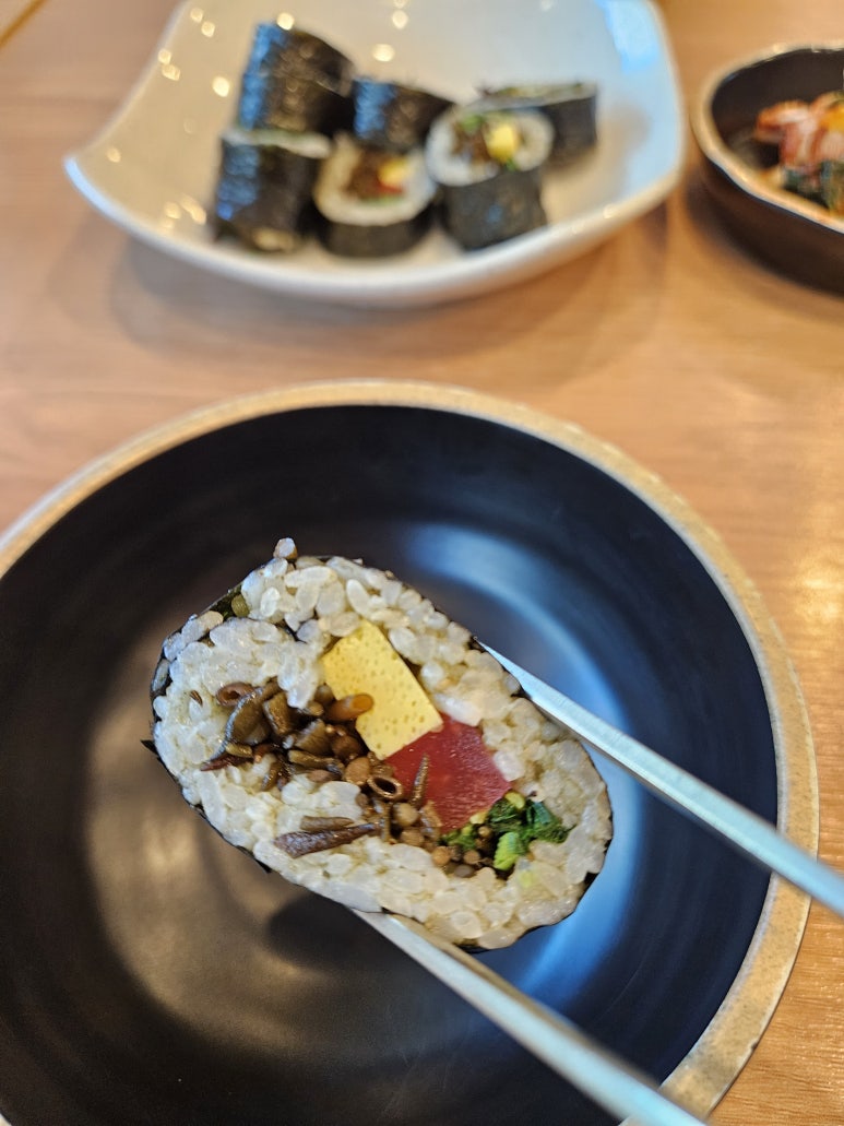 배말칼국수김밥통영루지점 이미지