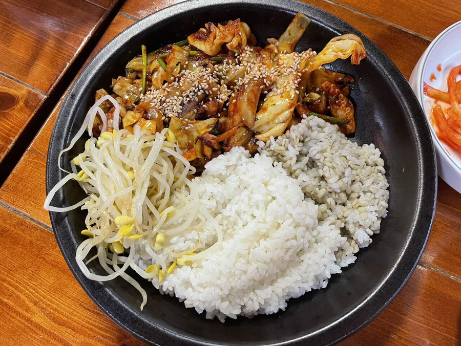손칼국수와보리밥 이미지