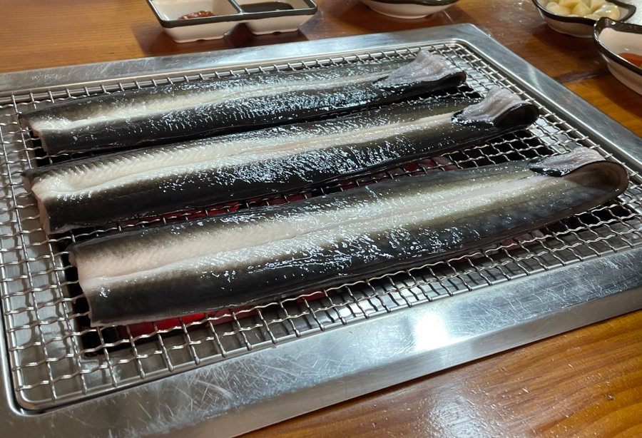 명가민물장어참숯불즉석구이 이미지