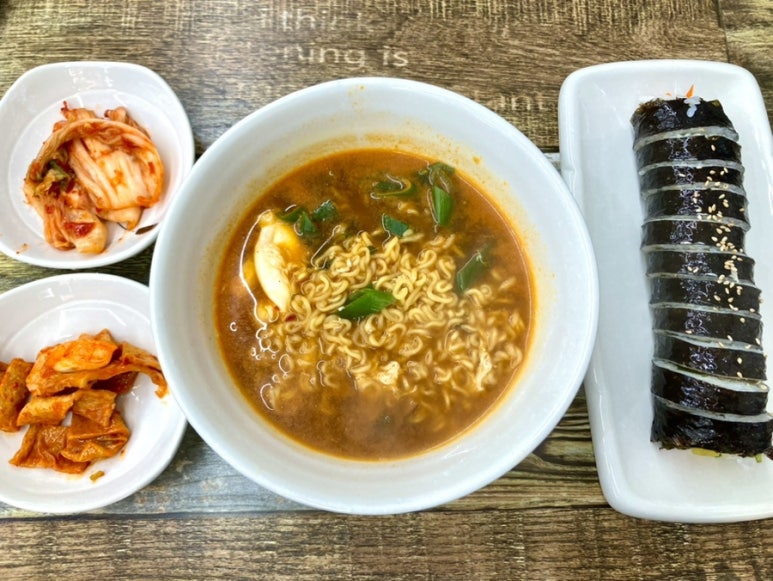순이네김밥 이미지