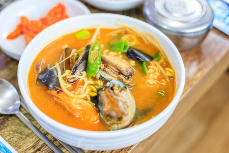 뚝배기식당 이미지