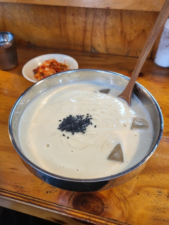 오마니국수 이미지