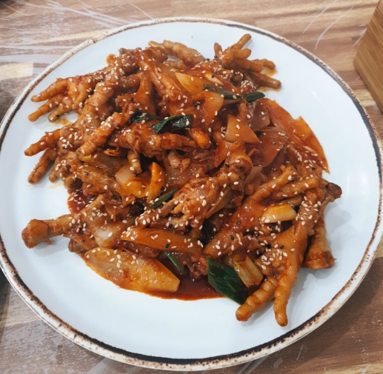모가네훈제바베큐앤닭발찜 이미지