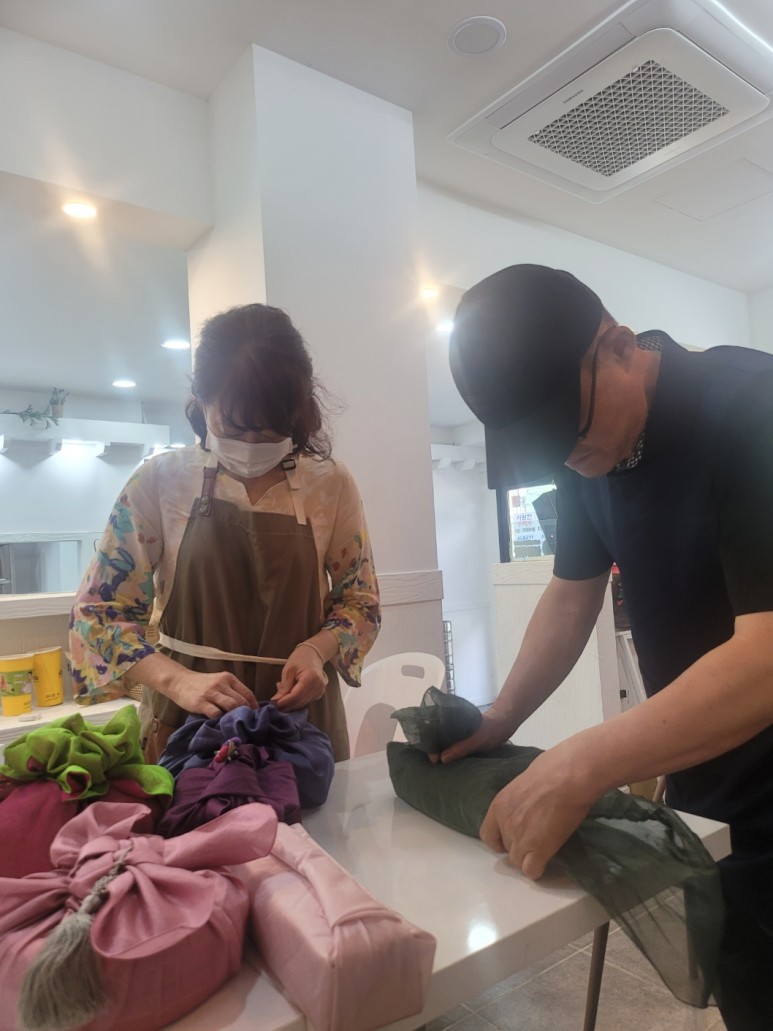 럭셔리푸드 이미지