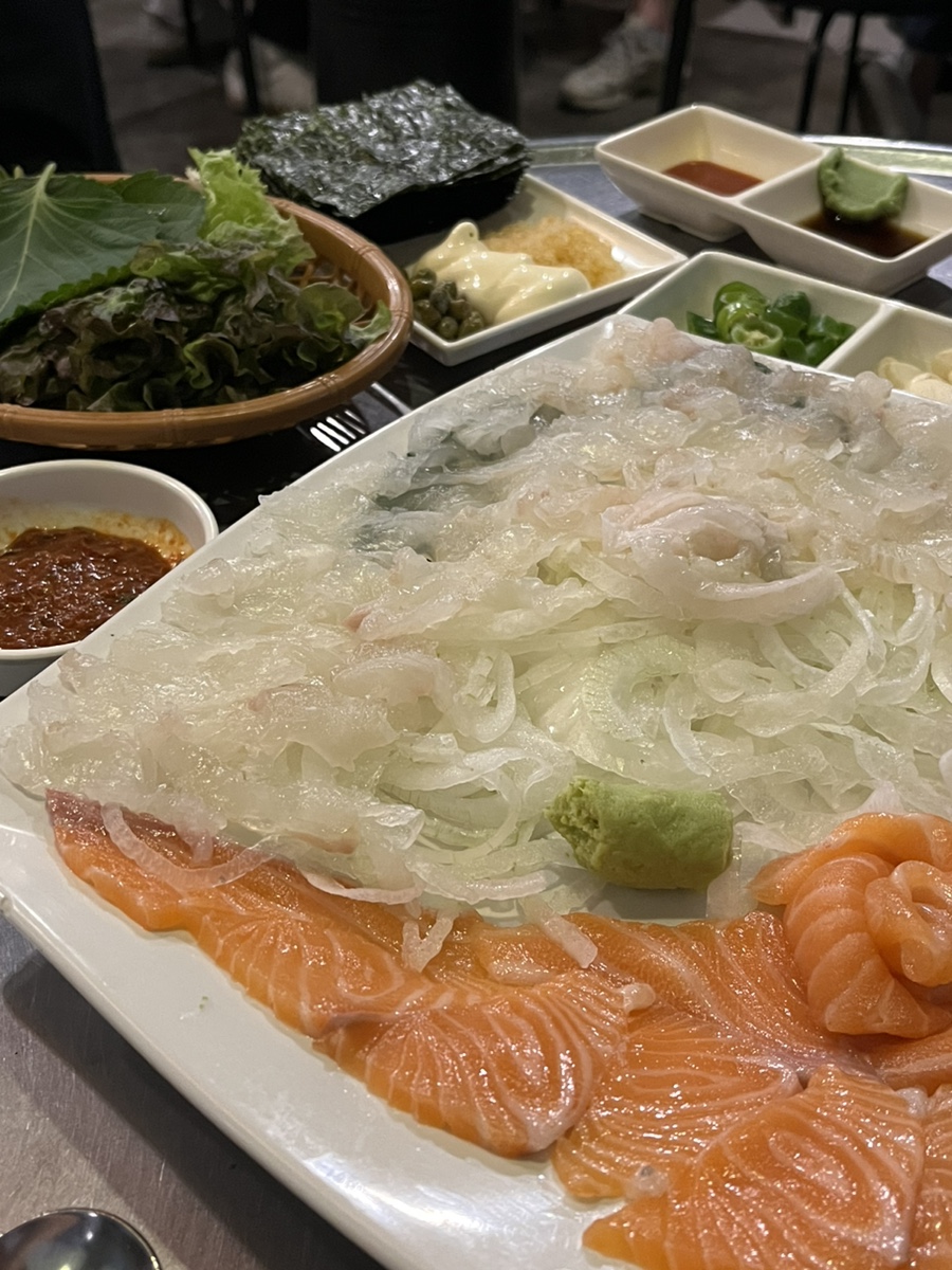 강동횟집 이미지