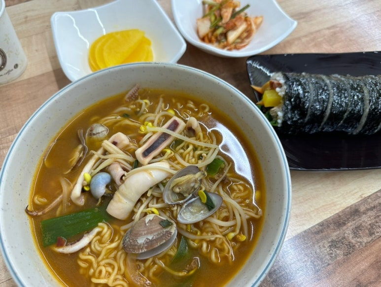 김밥사냥 이미지