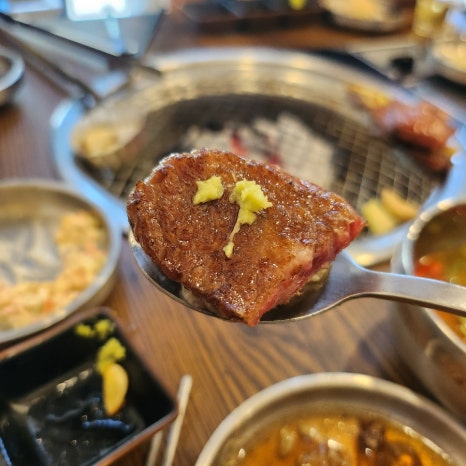 삼봉한우정육식당 이미지