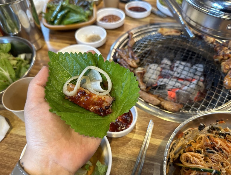38선넘은짱닭 효자점 이미지
