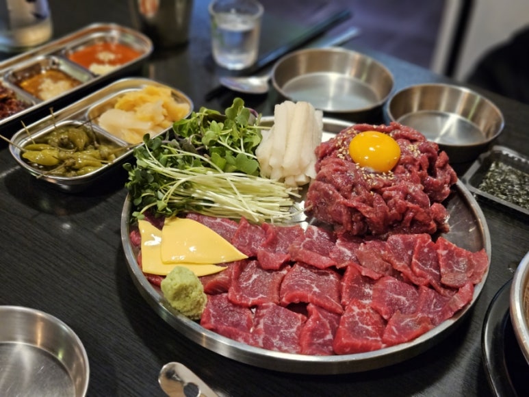 육깨비 이미지