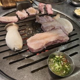 연탄불생고기한판 이미지