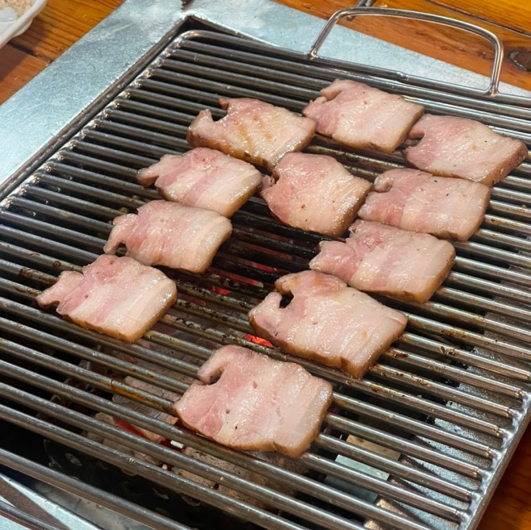 홍돈삼겹살 이미지