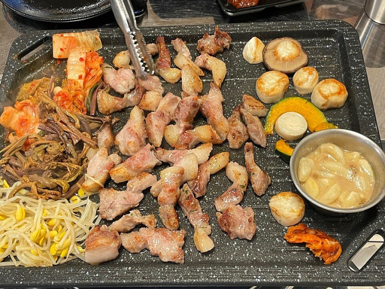 고기극찬송탄 이미지