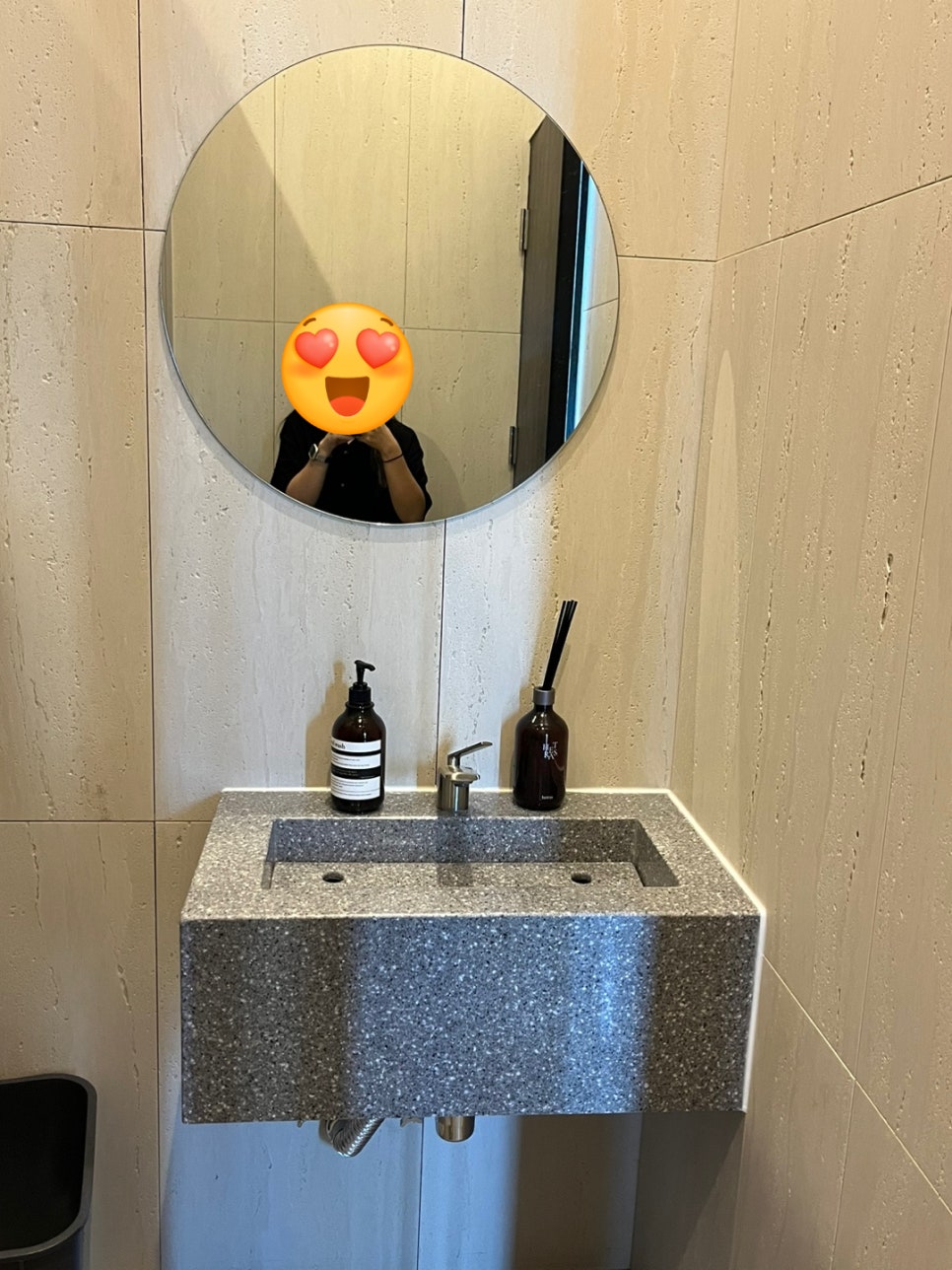 카페 퍼즈 이미지